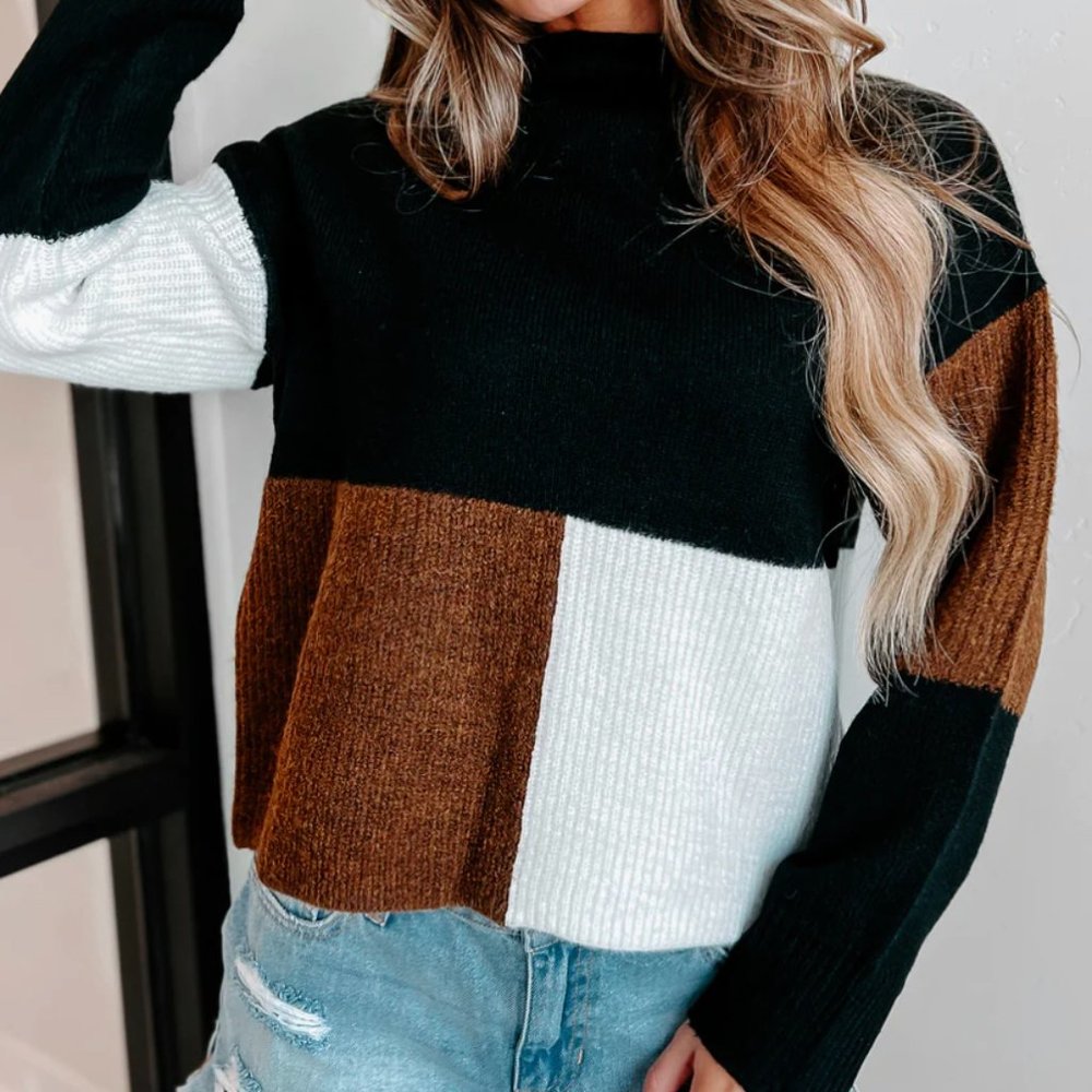 Vestique Color block Sweater Size M